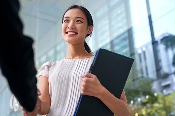 如何写求职信更容易被录取？